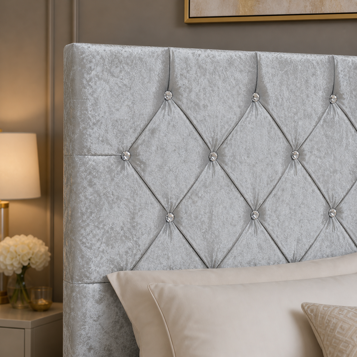 Auro Verona Upholstered Bed full bed view